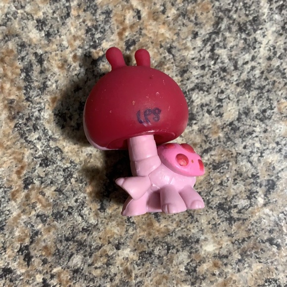 Littlest Pet shop ladybug  LPS figure animal - Picture 4 of 8